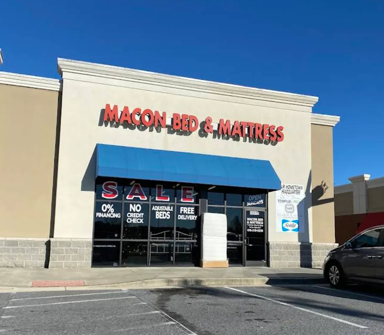 Macon Store - Riverside